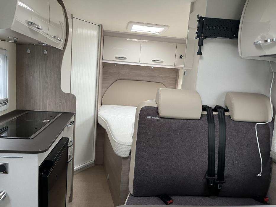 BÜRSTNER NEXXO VAN T 569 2024