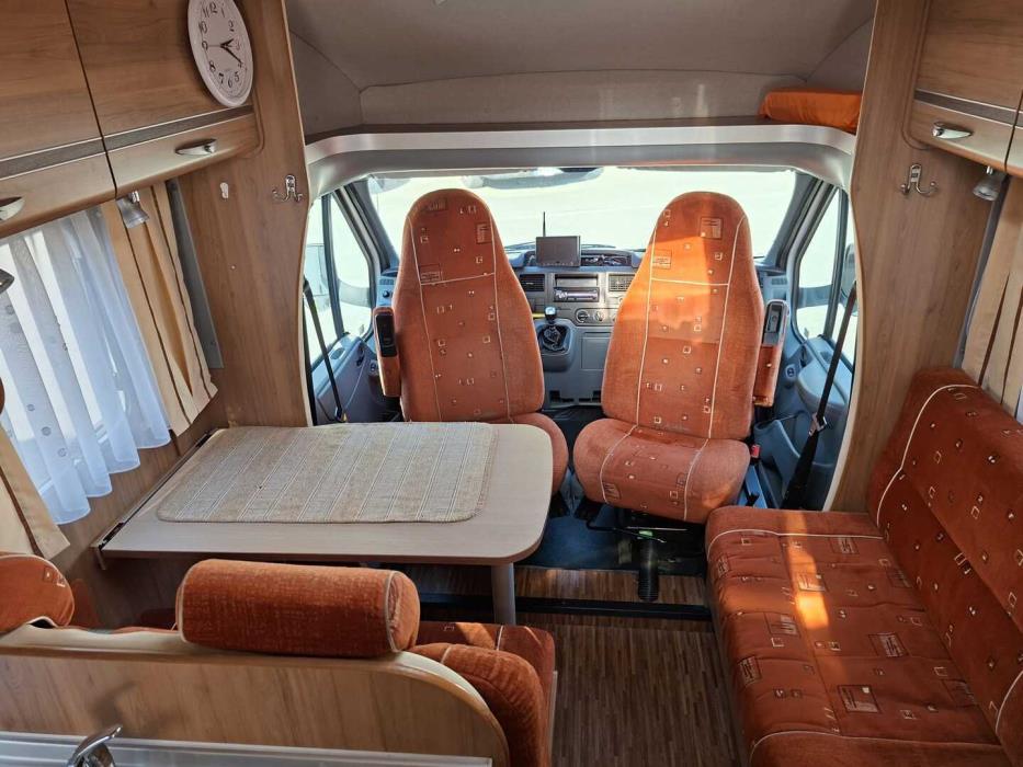 BÜRSTNER T660 Nexxo 2009