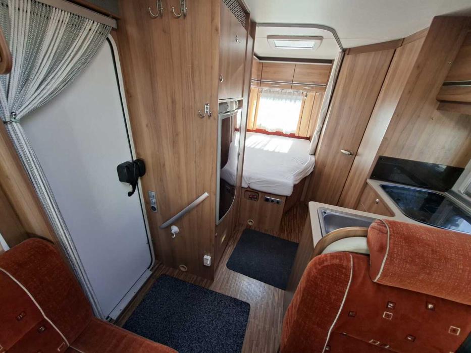 BÜRSTNER T660 Nexxo 2009