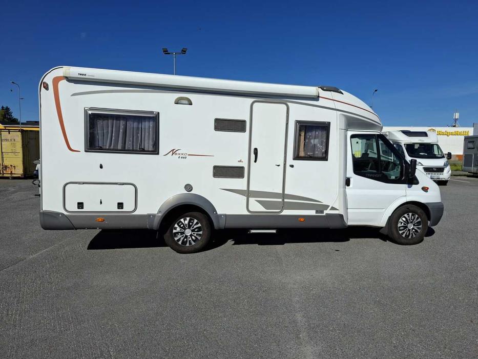 BÜRSTNER T660 Nexxo 2009