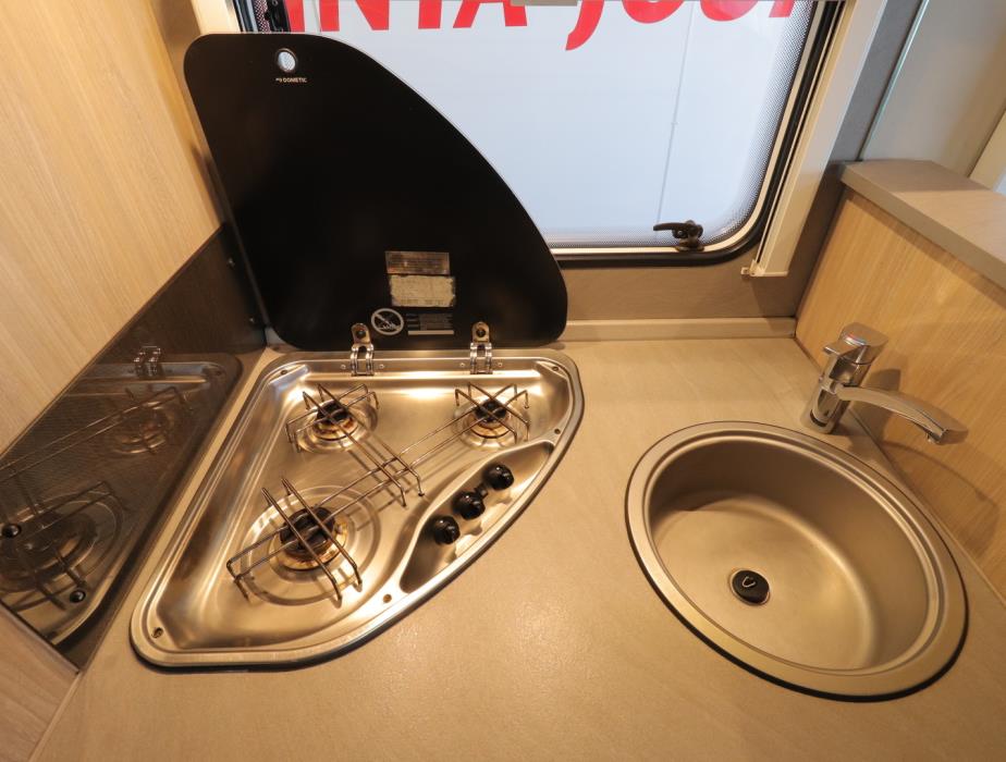 WEINSBERG Carasuite 650 MF 2020