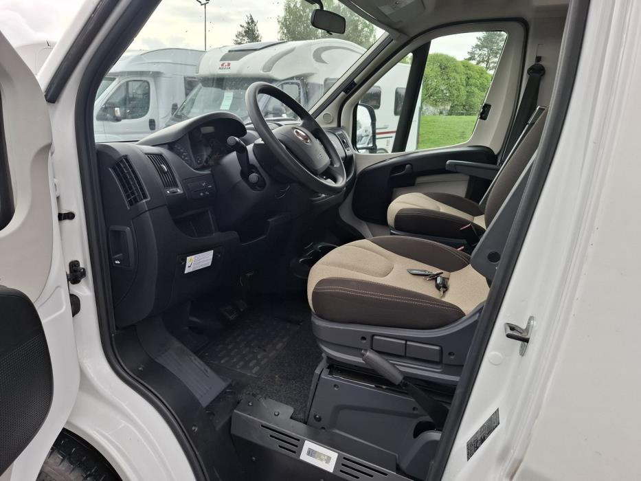 KABE Travel Master  740T 2016