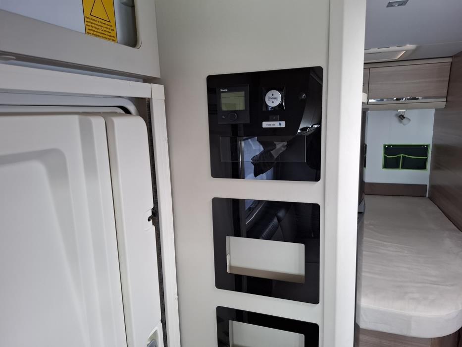 ADRIA MATRIX M 650 SF 2015