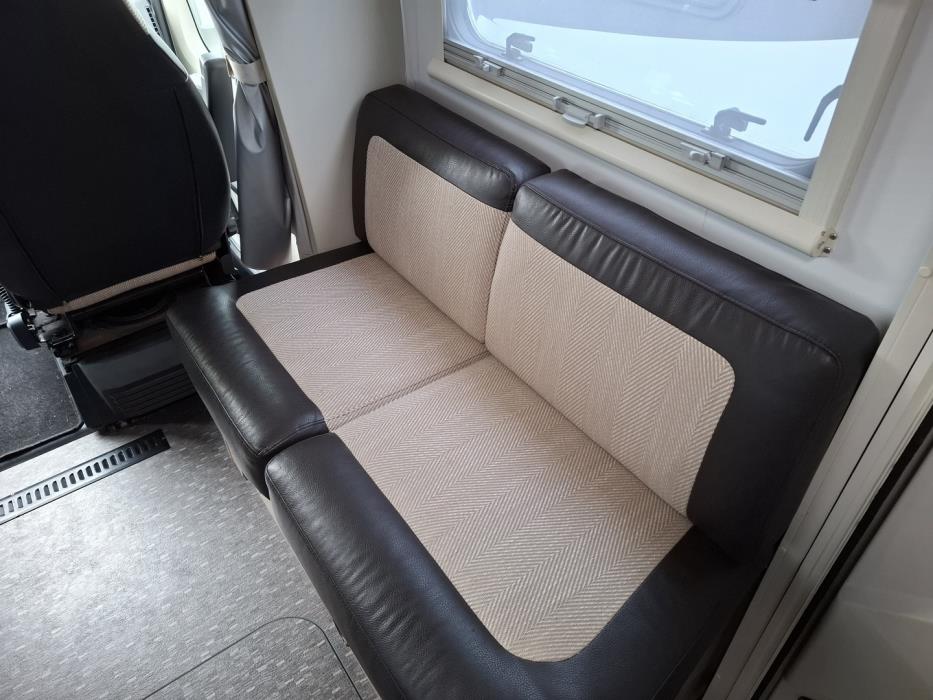 ADRIA MATRIX M 650 SF 2015