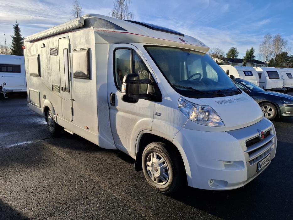 BÜRSTNER NEXXO T 660 2010