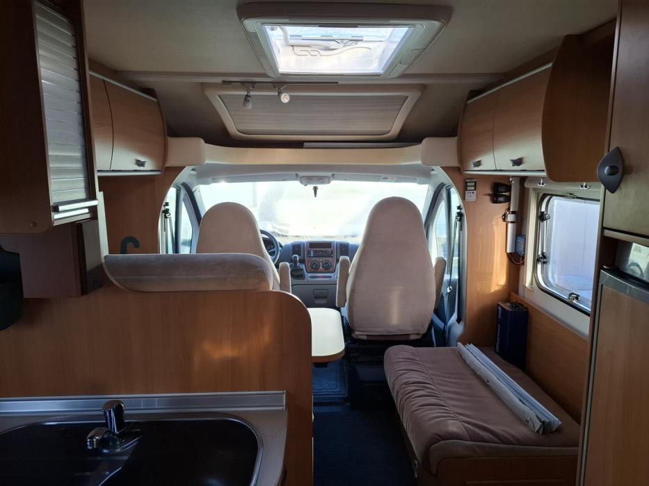 BÜRSTNER NEXXO T 660 2010