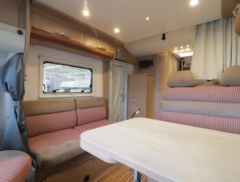 ADRIA Matrix Axess 680 SP 2012