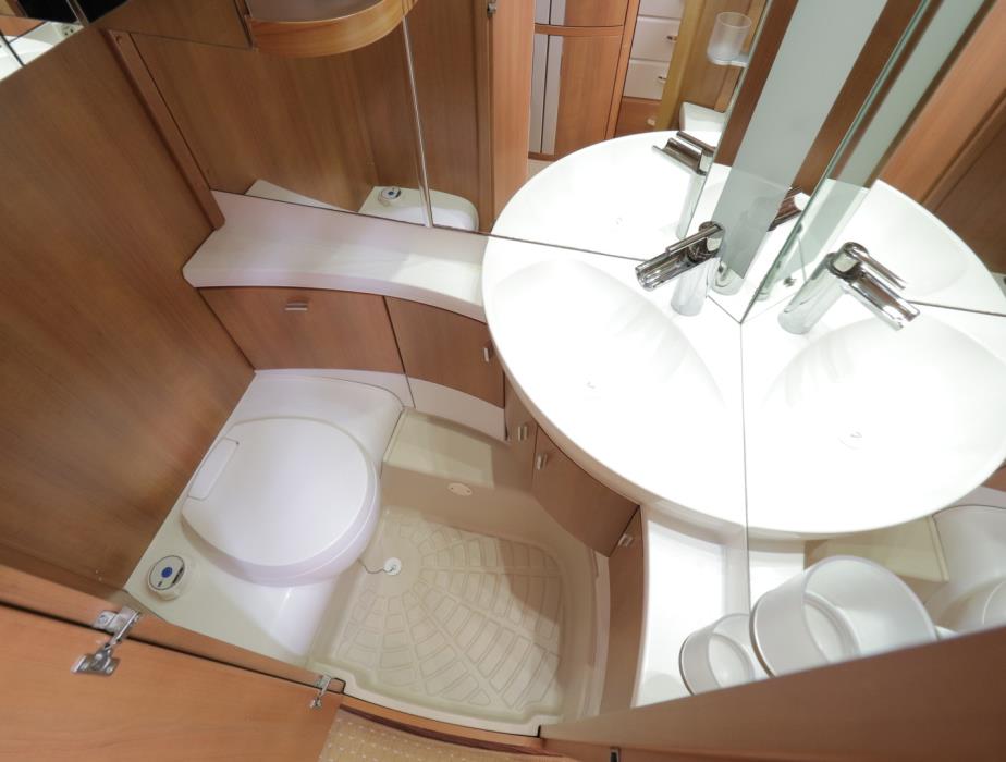 HOBBY Excellent 2011