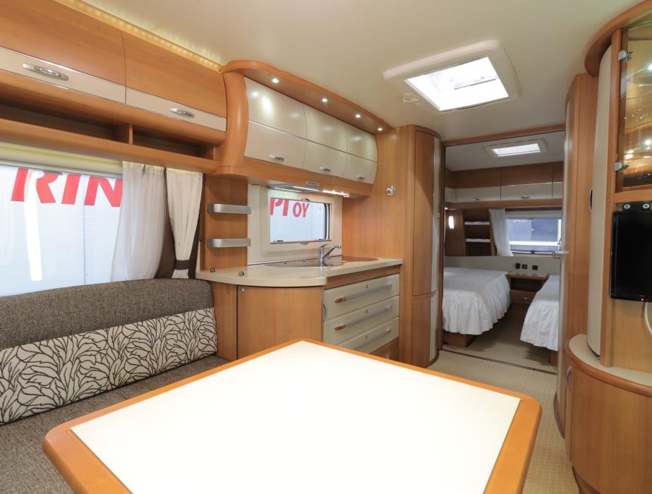 HOBBY Excellent 2011