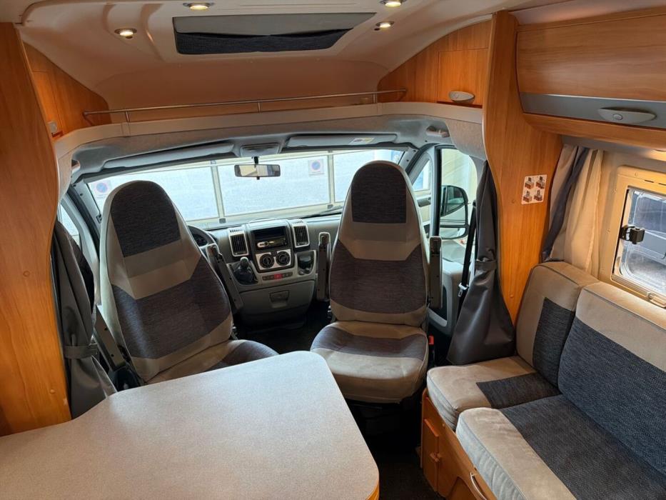 ADRIA Coral S 680 ST 2009