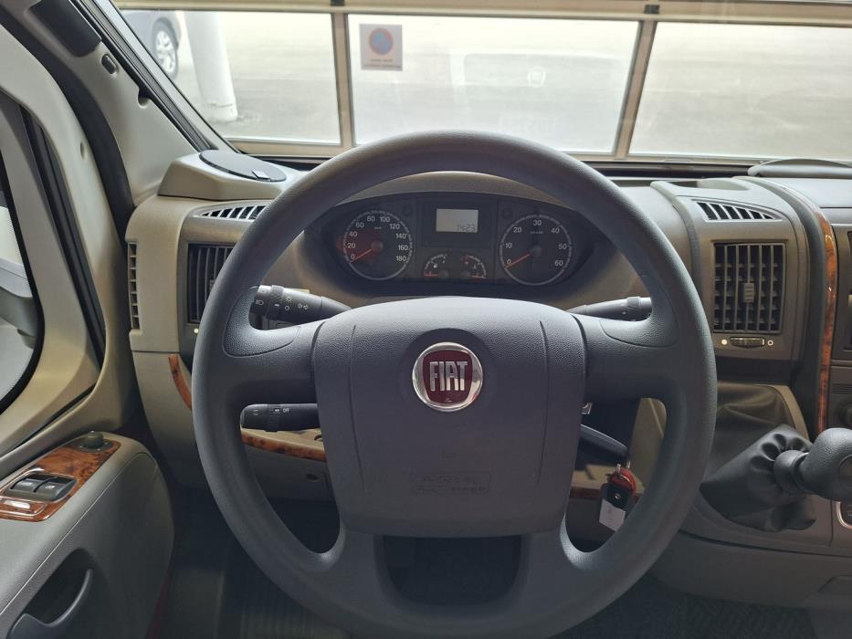 DETHLEFFS GLOBEBUS T 001  T 002 2009