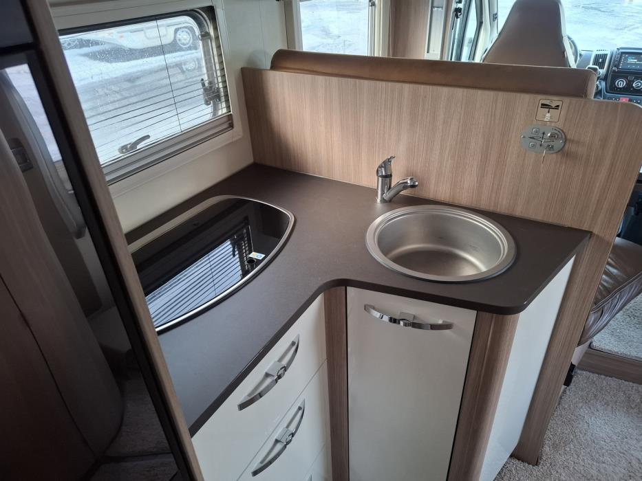 BÜRSTNER IXEO TIME IT 726 J.Edition 2020