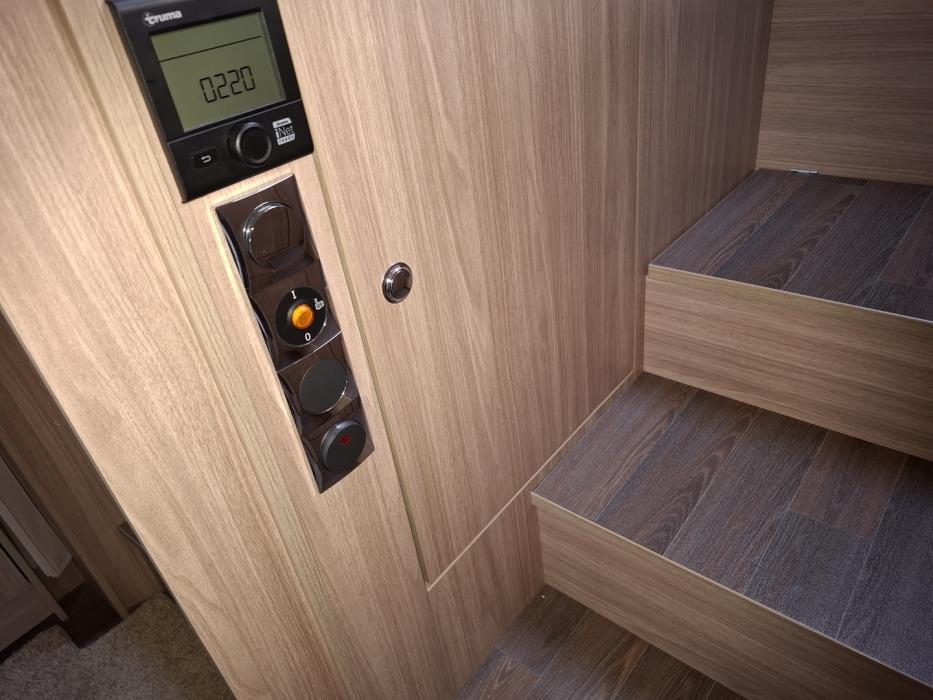 BÜRSTNER IXEO TIME IT 726 J.Edition 2020