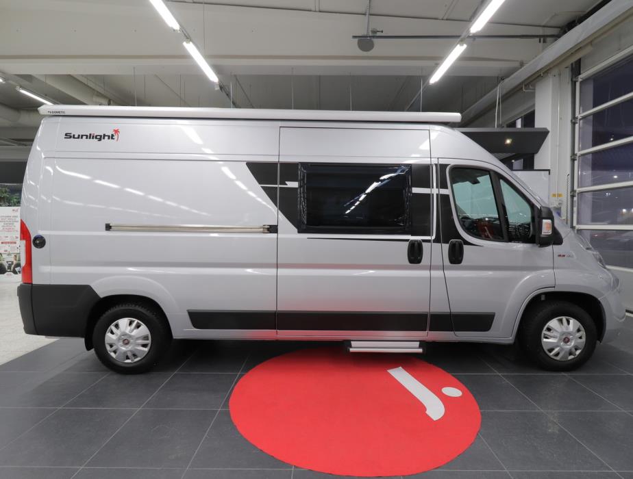 SUNLIGHT CLIFF 600 2020