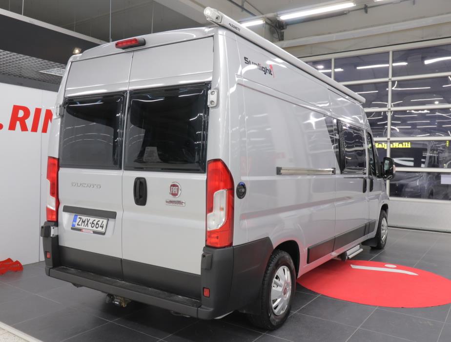 SUNLIGHT CLIFF 600 2020