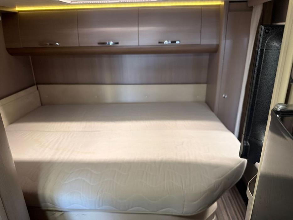 ADRIA MATRIX SUPREME M 667 SPS ALDE 2014