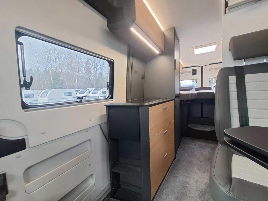 ADRIA TWIN 640 SLB 2025