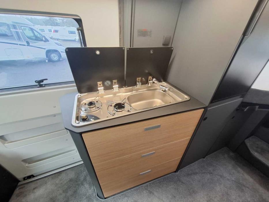 ADRIA TWIN 640 SLB 2025