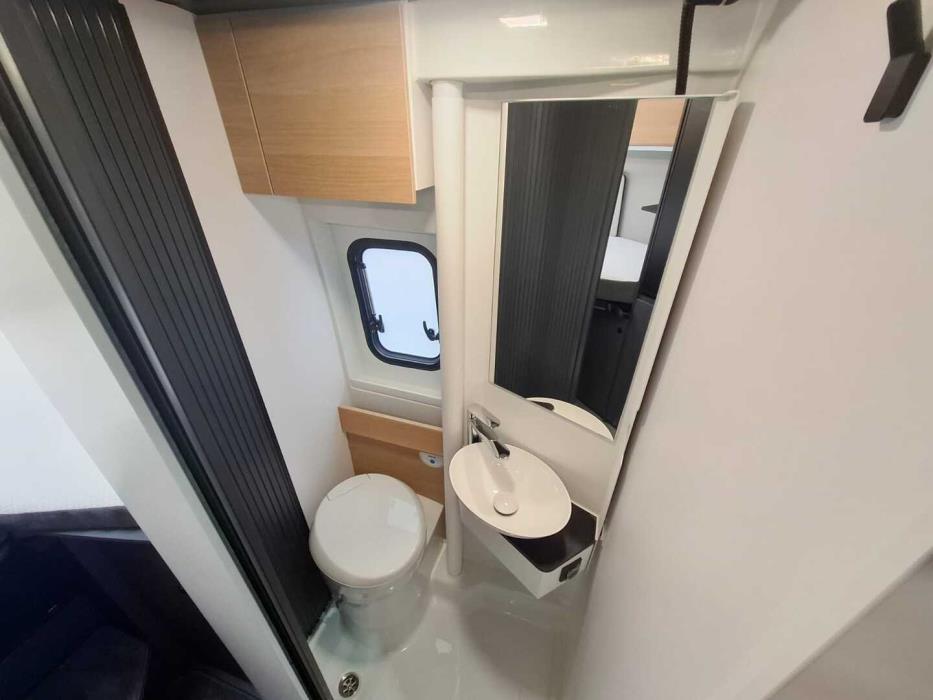 ADRIA TWIN 640 SLB 2025