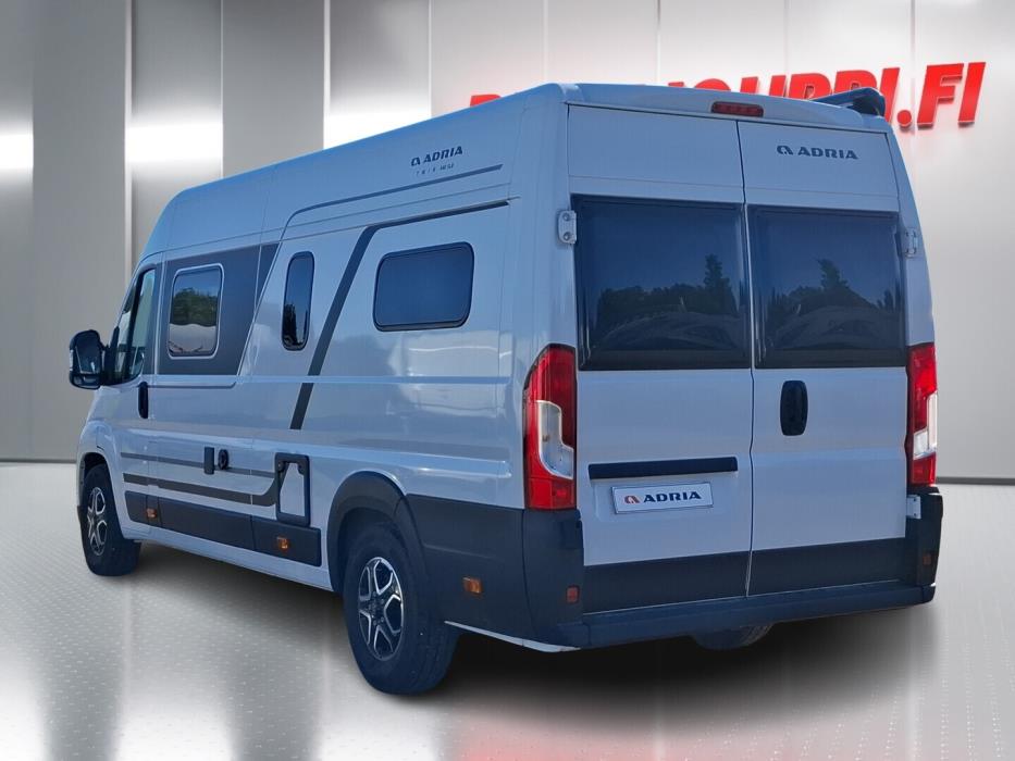ADRIA TWIN 640 SLB 2025