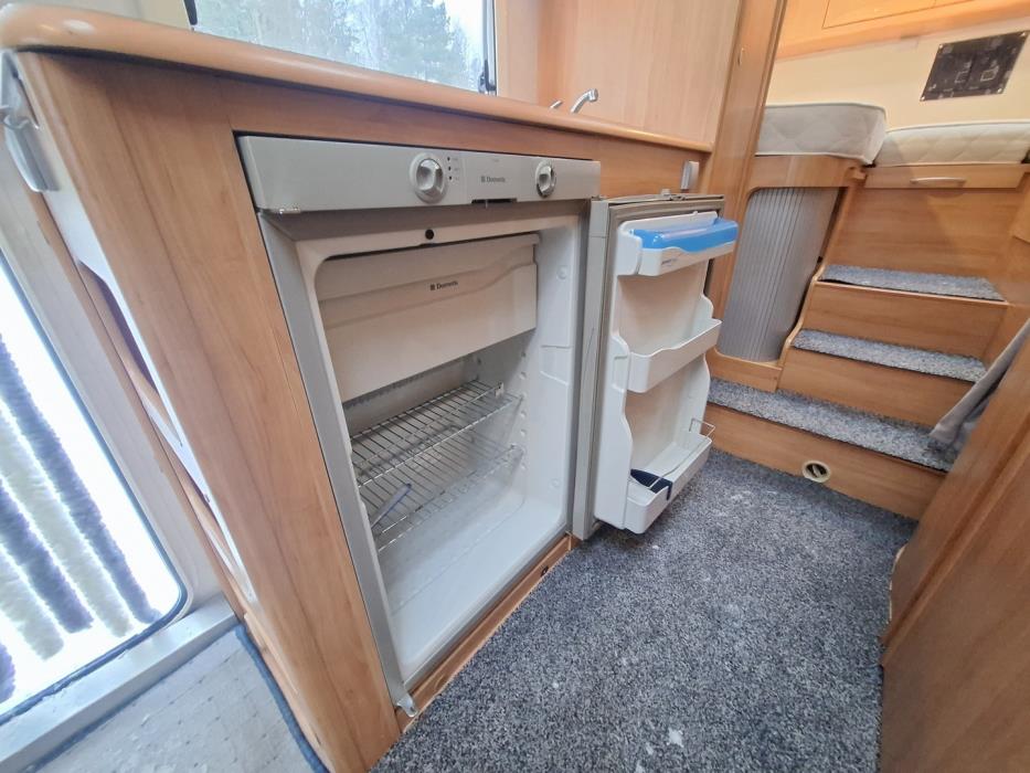 ADRIA Coral Plus 660 SL 2005