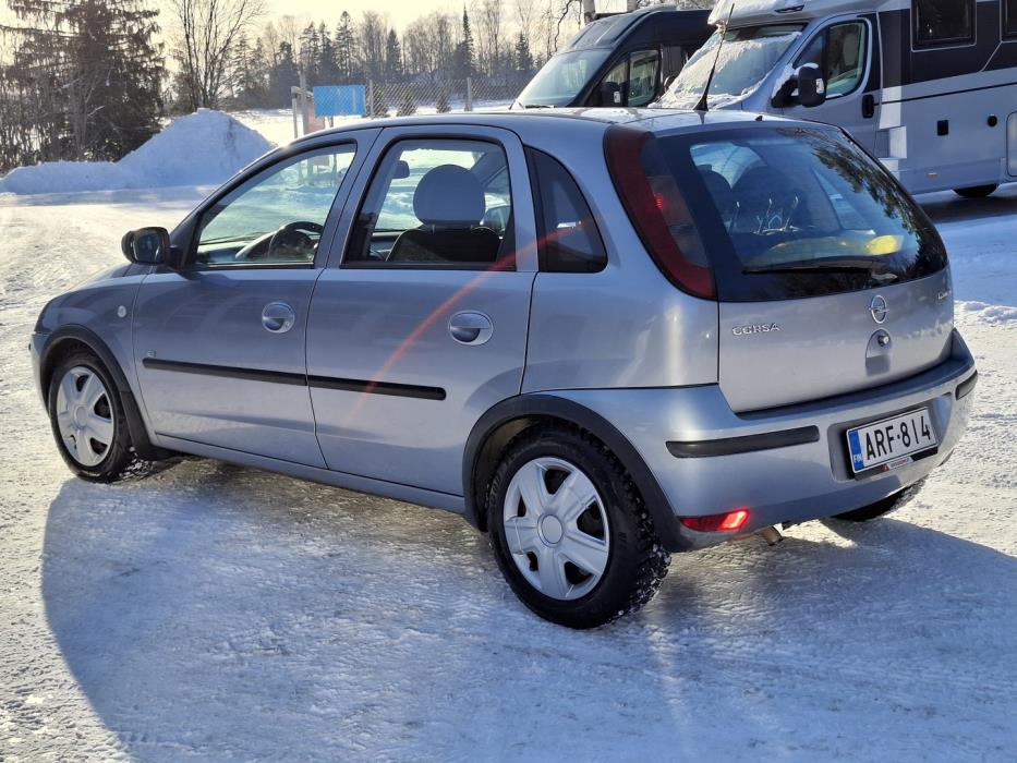 OPEL Corsa 2005