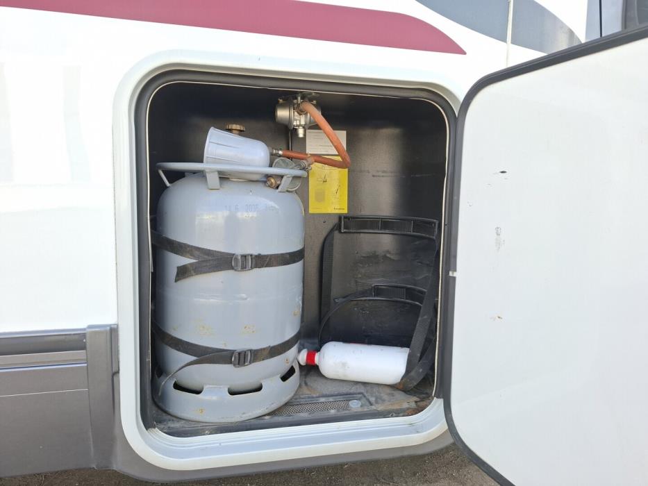 ADRIA Matrix Plus 680 SP 2011