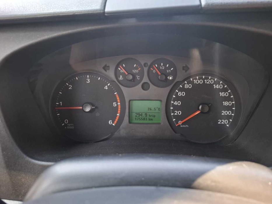 BÜRSTNER Nexxo T 660 2008