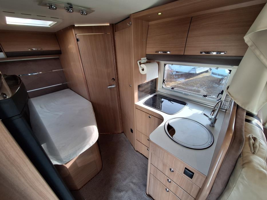 ADRIA Matrix Axess 650 SF 2013