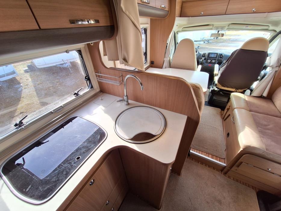 ADRIA Matrix Axess 650 SF 2013