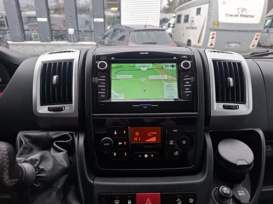 LMC Cruiser T 712 SportLine 2015