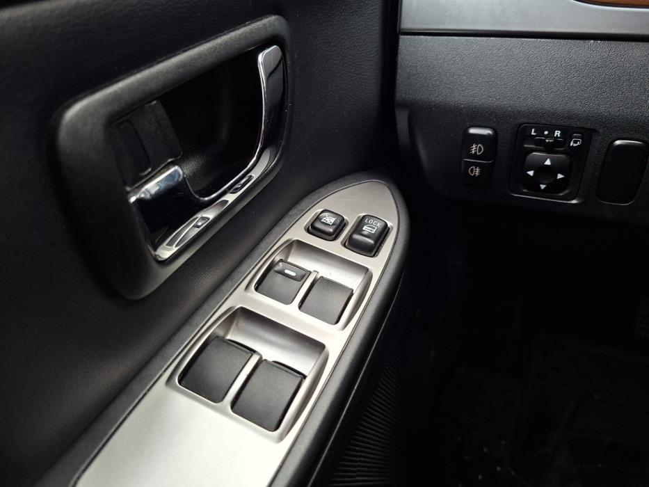 MITSUBISHI Pajero 2010