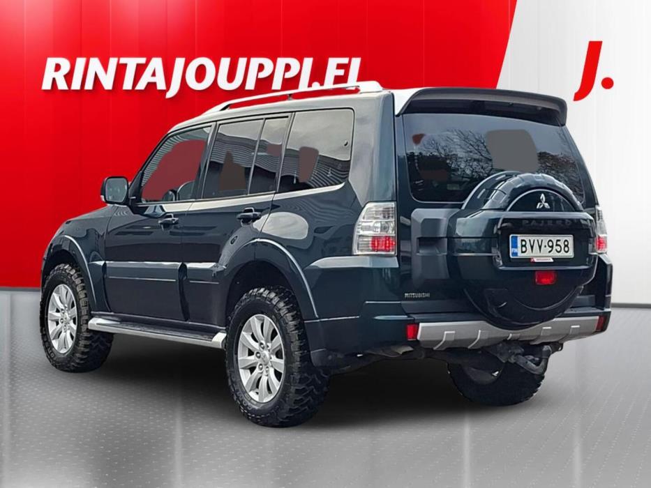 MITSUBISHI Pajero 2010