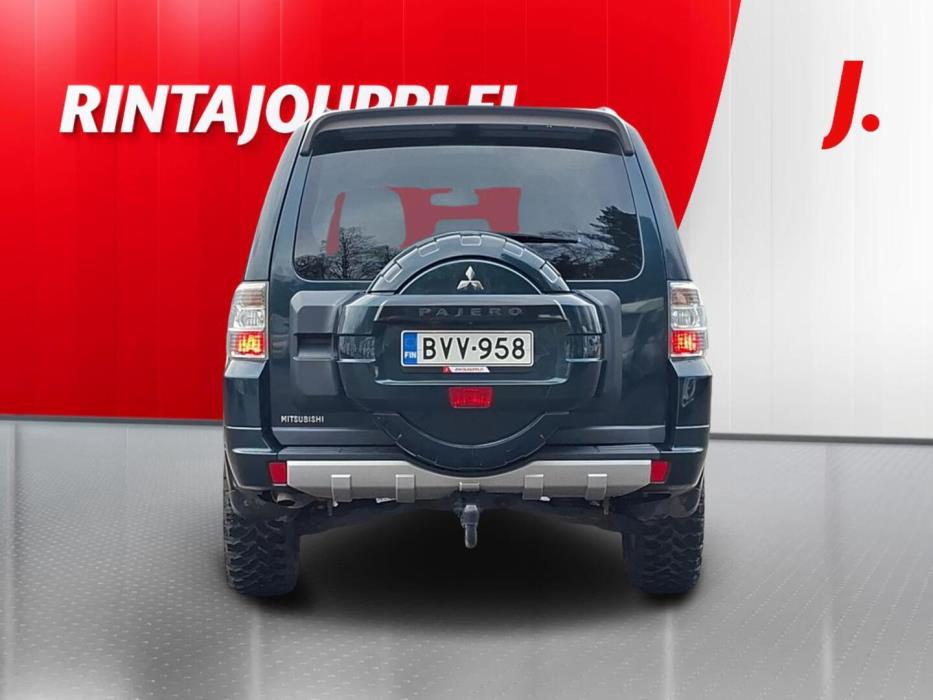 MITSUBISHI Pajero 2010