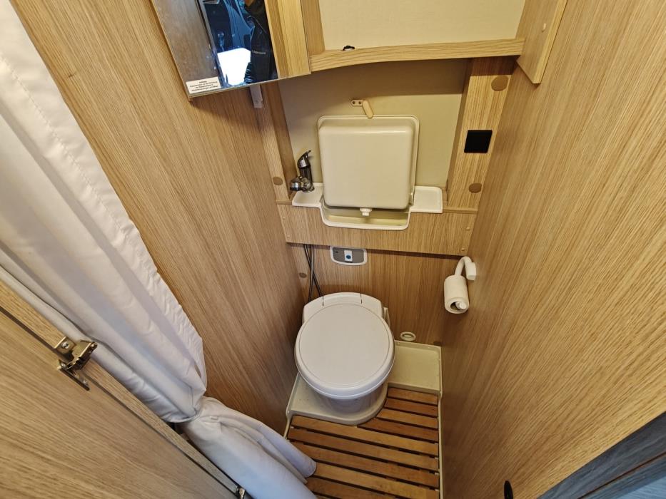 PÖSSL Roadcar Van R 600 2019