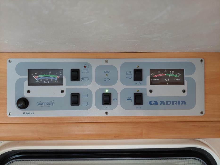 ADRIA Coral Plus 660 SL 2005