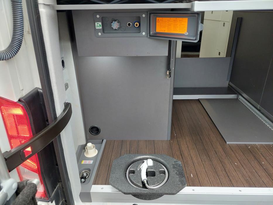 VOLKSWAGEN Grand California 600 2021