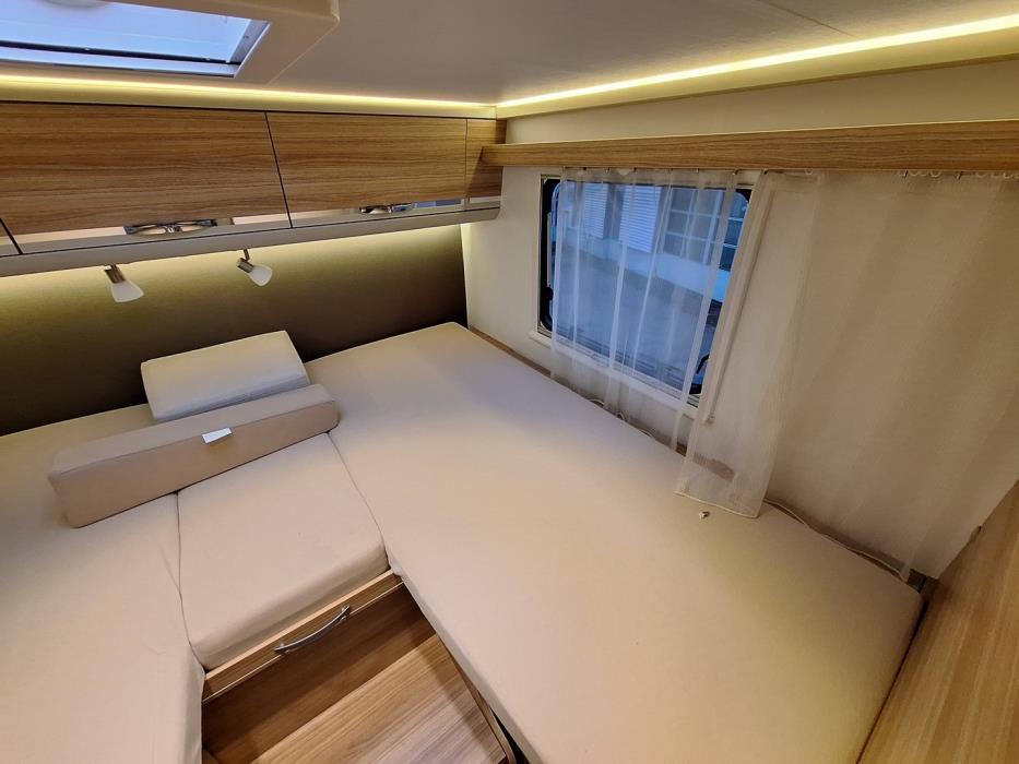 ADRIA MATRIX AXESS 670 SL 2017