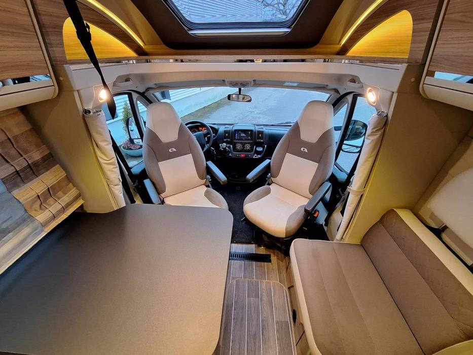 ADRIA MATRIX AXESS 670 SL 2017