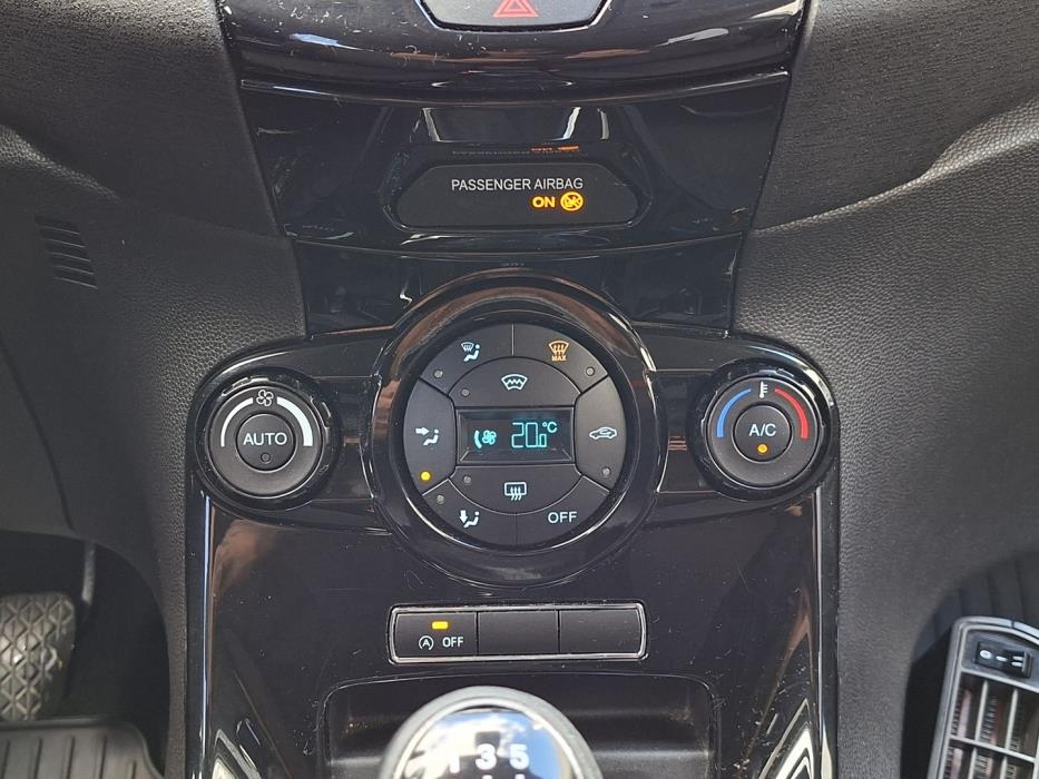 FORD Fiesta 2016