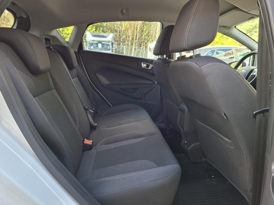 FORD Fiesta 2016