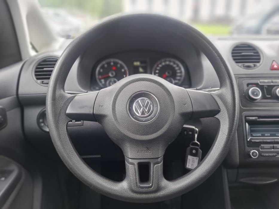 VOLKSWAGEN Caddy 2011