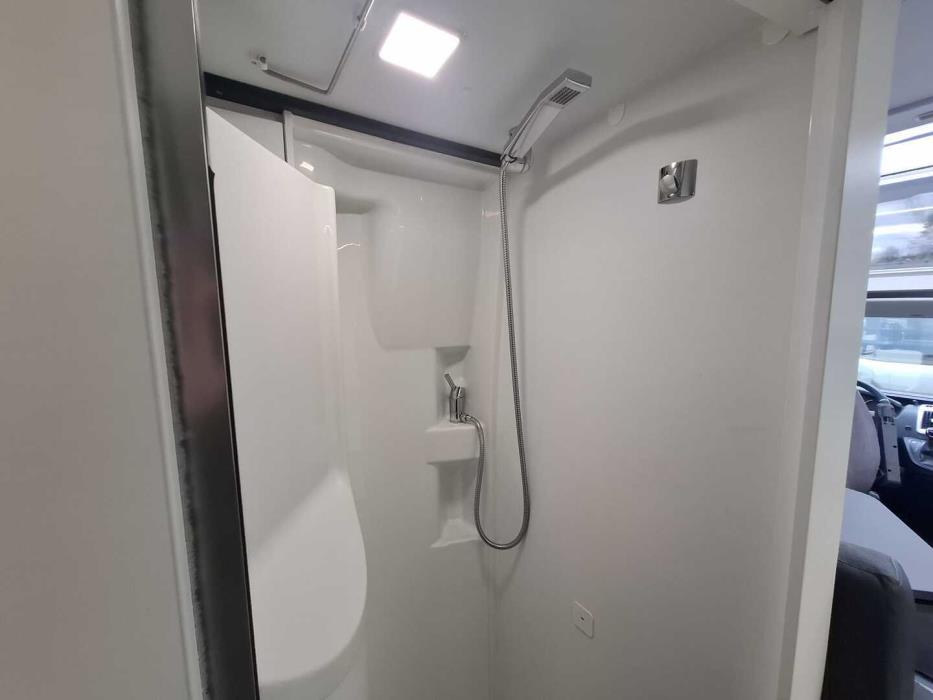 ADRIA Twin Supreme 640 SGX 2020