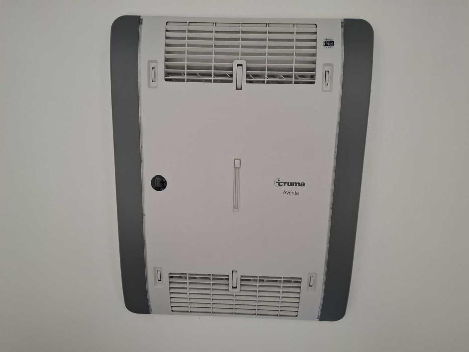 ADRIA Twin Supreme 640 SGX 2020