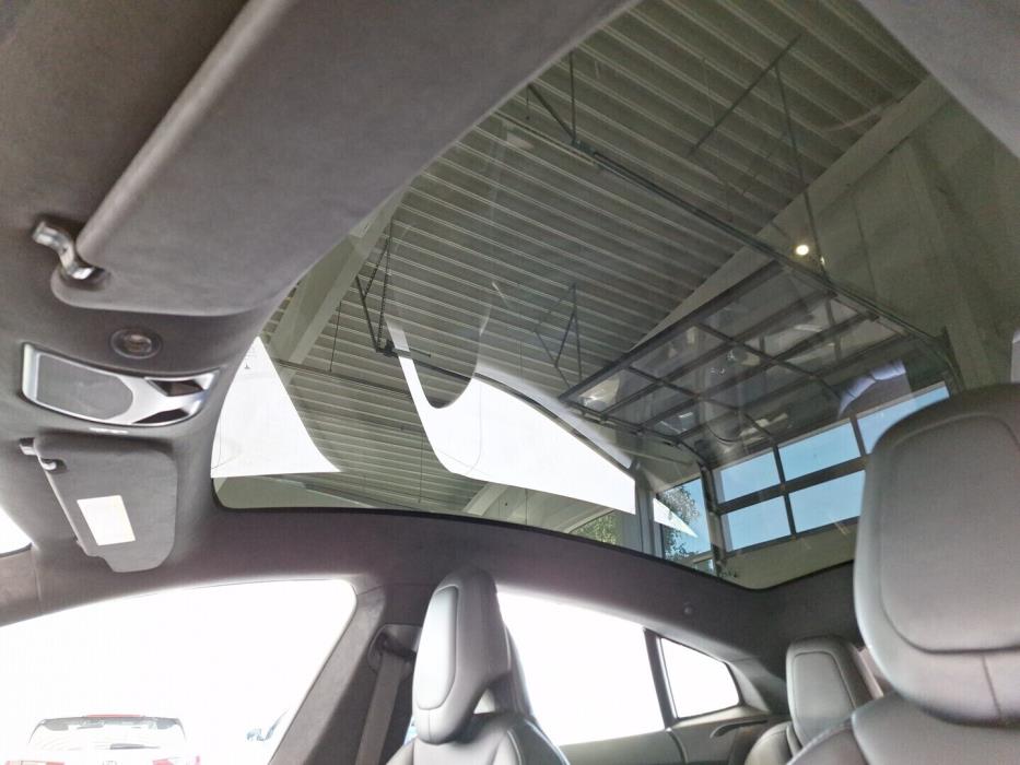 TESLA Model S 2018