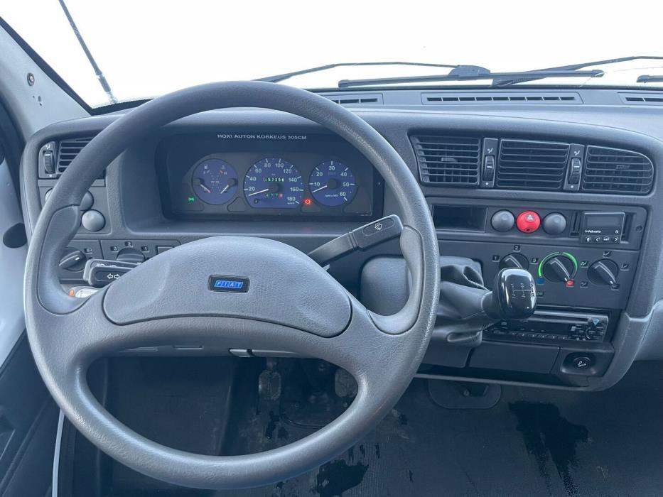 SOLIFER Mobile 596 2001