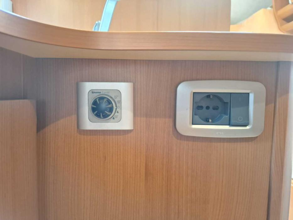 ELNAGH Duke 420 L 2009