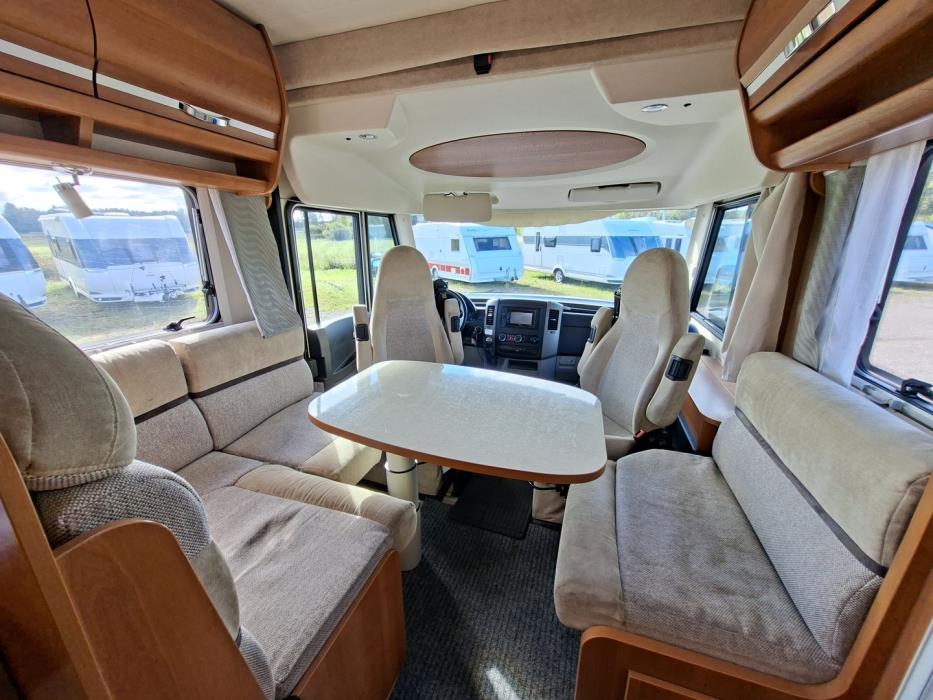 RAPIDO 891M 2014
