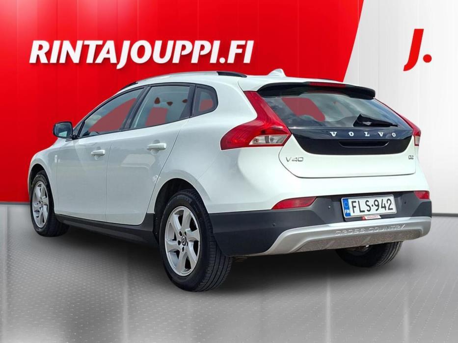 VOLVO V40 Cross Country 2015