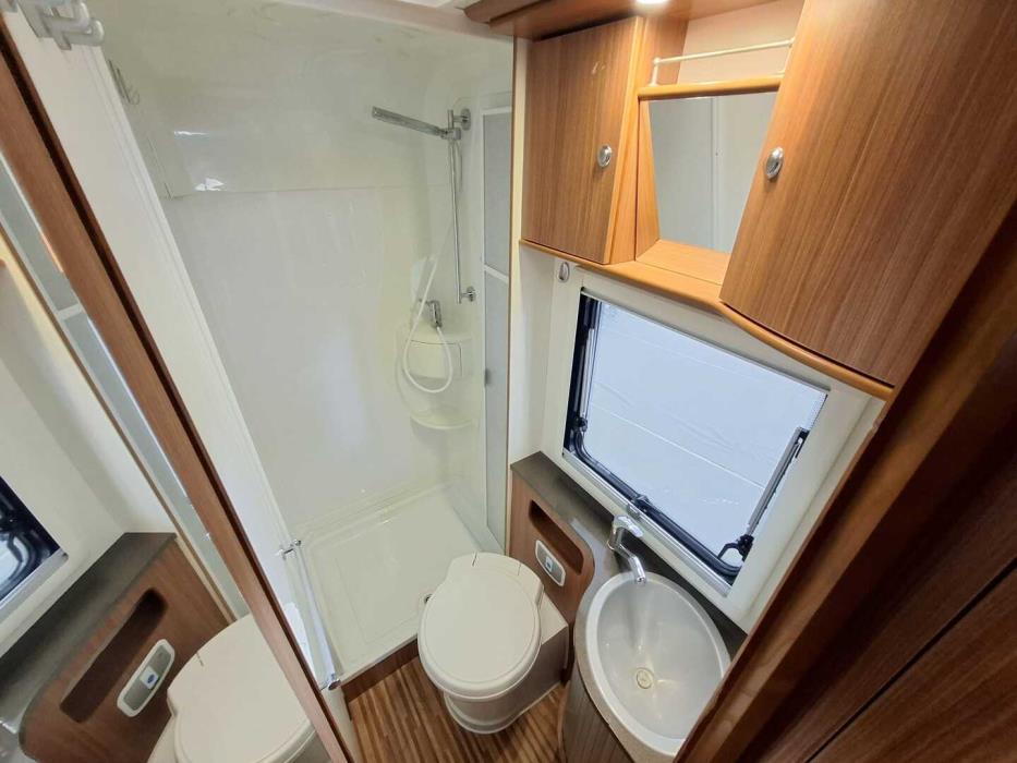 ADRIA Matrix Plus 650 SF 2013